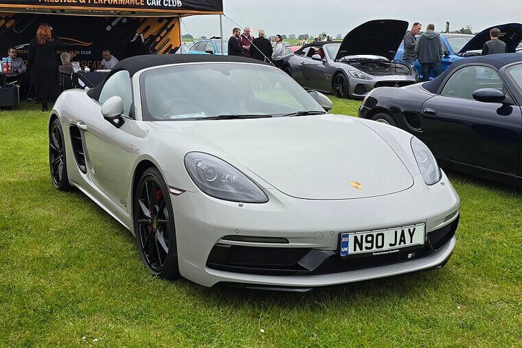 Porsche 718 Boxster