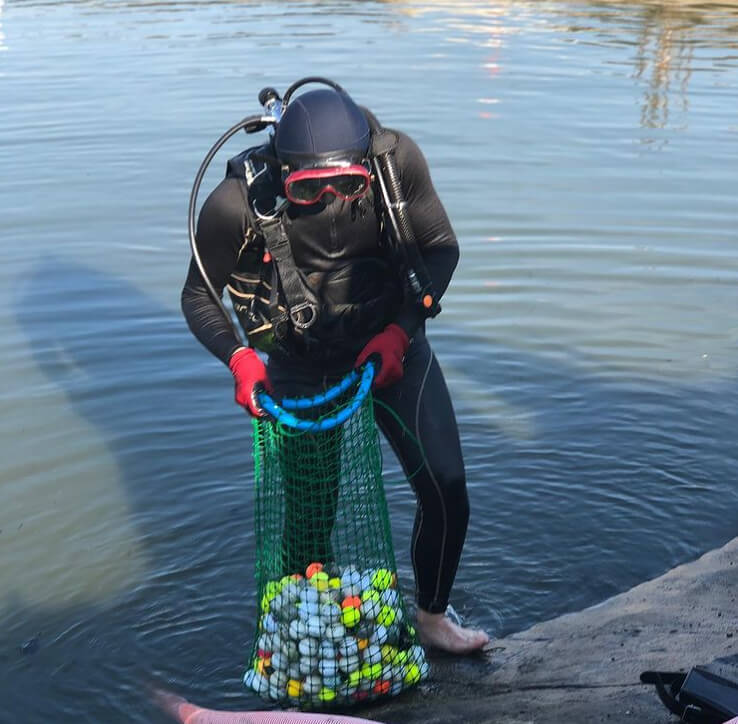 Golf Ball Divers Outearn Veterinarians
