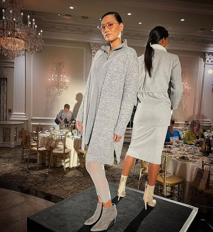 Live Mannequins Get Great Gigs