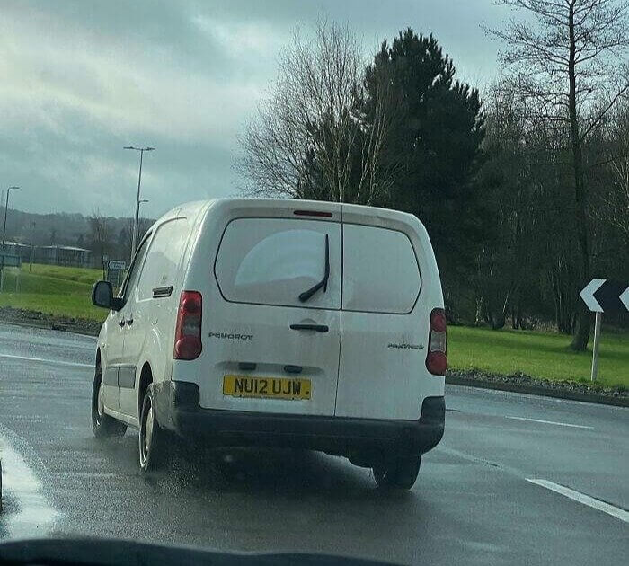 A Wiper With No Window