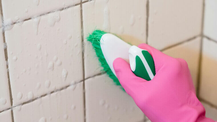 Using the Cheapest Cleaning Products