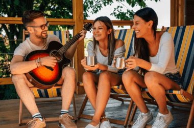 6 Hacks That Will Turn Your Porch Into A Summer Oasis