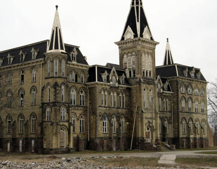 Alma College, Age 130, One Year Before Inferno, 2007