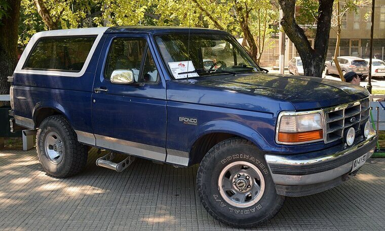 Ford Bronco (1996 Eddie Bauer Edition)