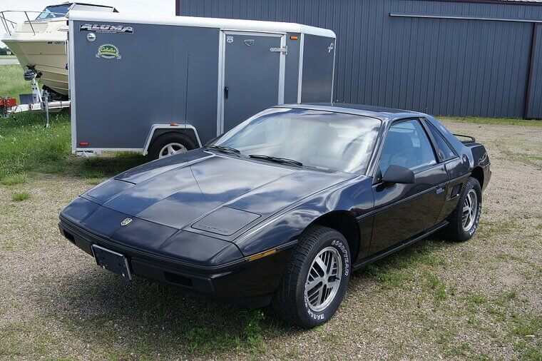 Pontiac Fiero (1984–1988)