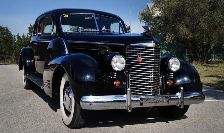 Cadillac V16 (1938–1940) - 7.1L
