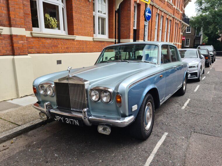 Rolls-Royce Silver Shadow - 6.75L