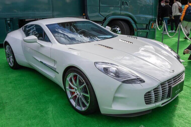 Aston Martin One-77 - 7.3L