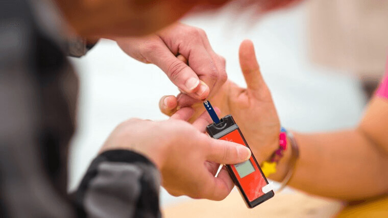 コレステロール値を自然に調整する遺伝子を持つ人がいる