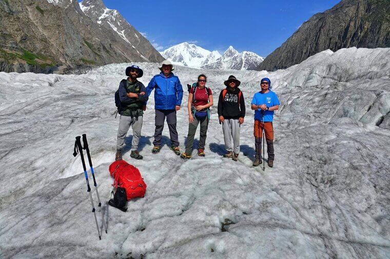 ​Guides Have to Keep It Very Basic