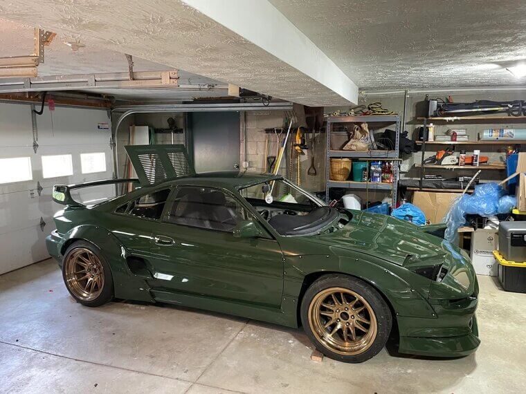 Toyota MR2