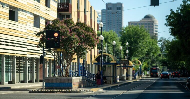 Sacramento, California: -3.7%