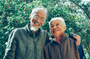 Why Arthritis Can Feel Worse in the Morning (And What Helps)