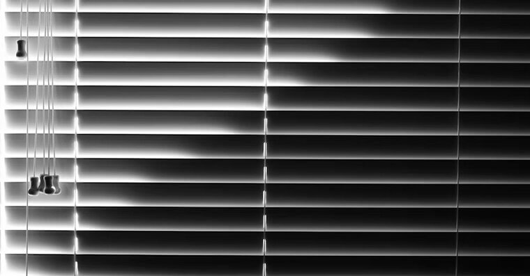 Dangling Blind Cords