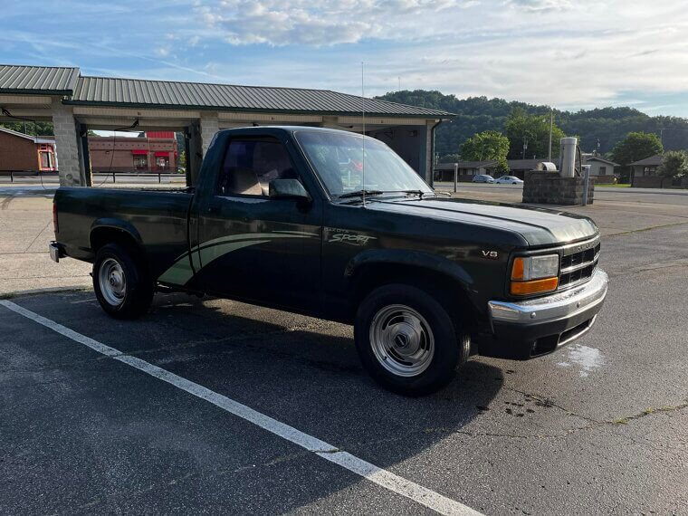 1996 Dodge Dakota Sport