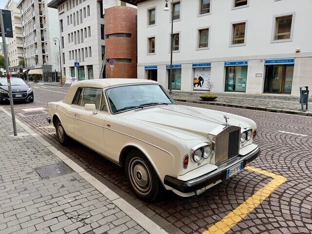 Rolls-Royce Corniche Convertible