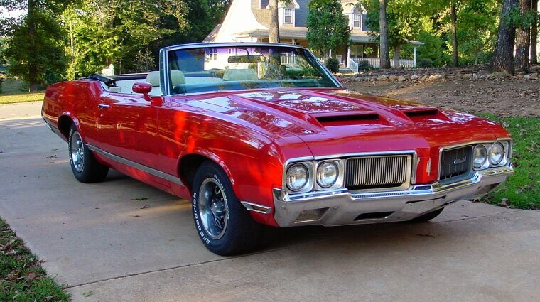 Oldsmobile Cutlass Supreme Convertible