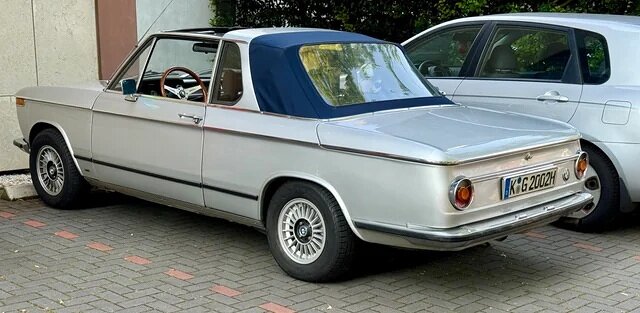 BMW 2002 Cabriolet (Baur)