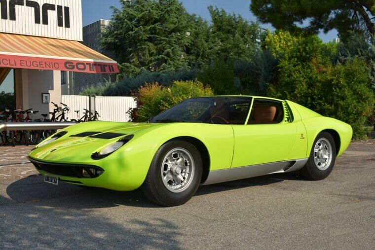 Lamborghini Miura (1966)