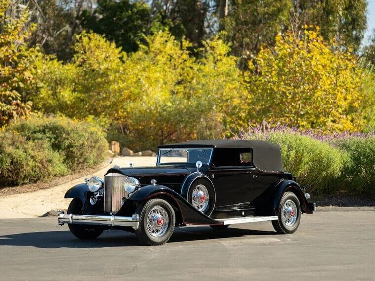 Packard Twelve (1933)