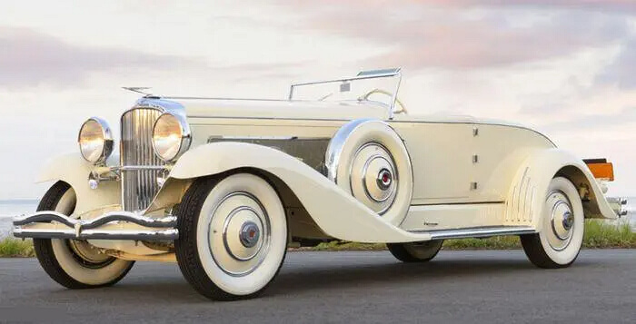 25. 1935 Duesenberg Model SJ Town Car