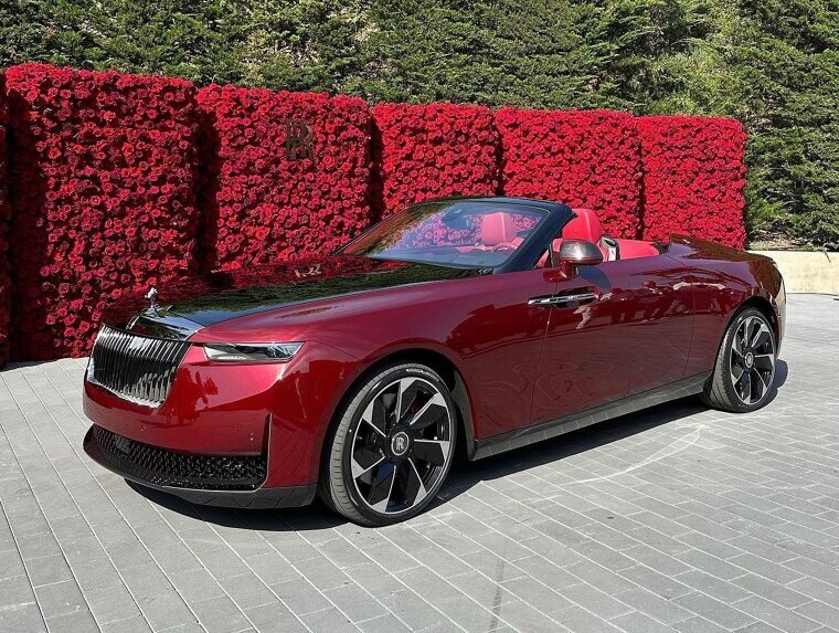 Rolls-Royce La Rose Noire Droptail