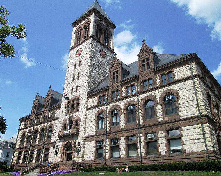 Lowest - Massachusetts (9.8%)