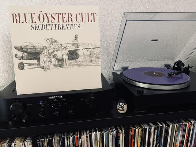 Blue Oyster Cult, Secret Treaties, 1974, Alleged Occult Connections And Bizarre Rehearsal Accidents
