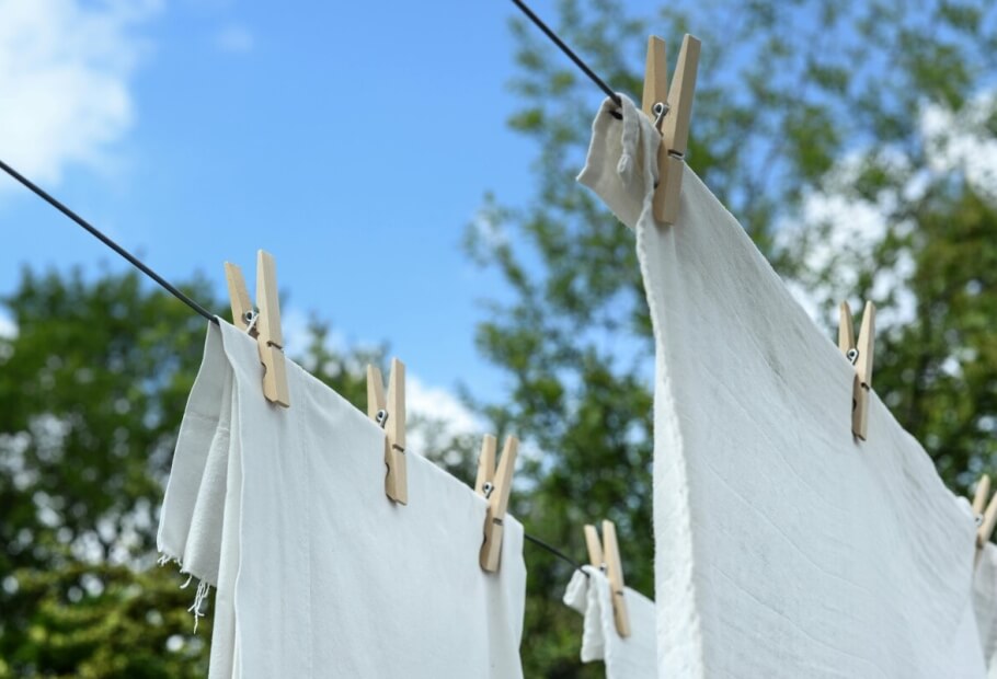 Old-School Laundry Tricks That Get Stains Out Better Than OxyClean