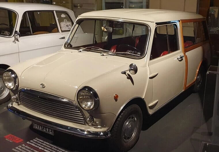 Fender-Mounted Mirrors