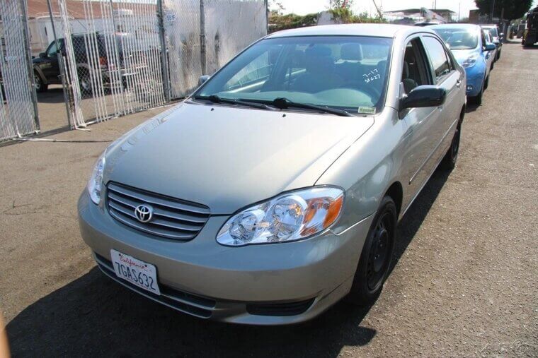 2004 Toyota Corolla - $1,105