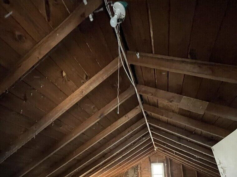 Attic Insulation: A DIY Dilemma