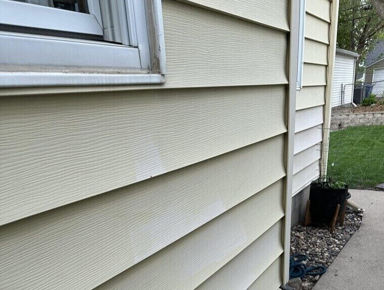 Unmatched Siding Paint Repairs
