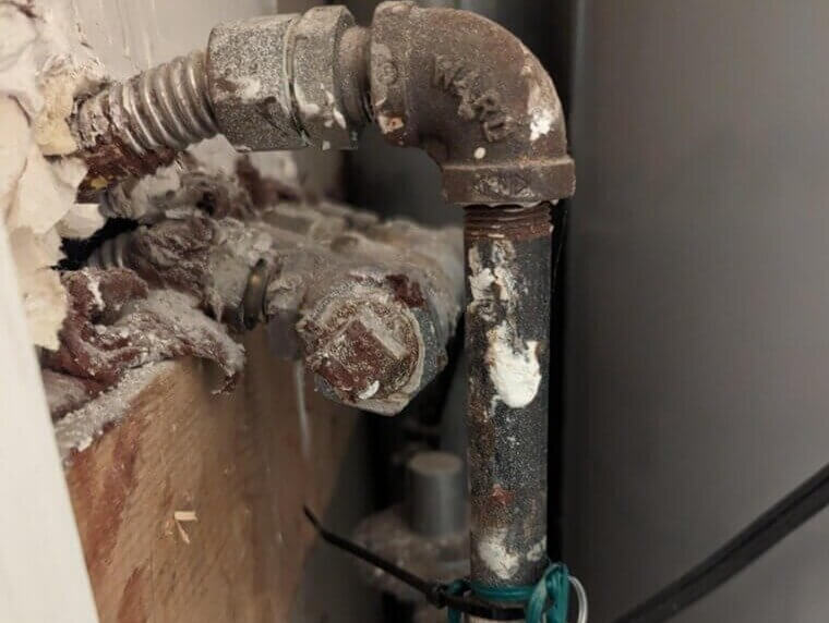 Rusty Pipes: A DIY Dilemma