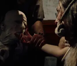 Texas Chainsaw Massacre - Mind Your Fingers!