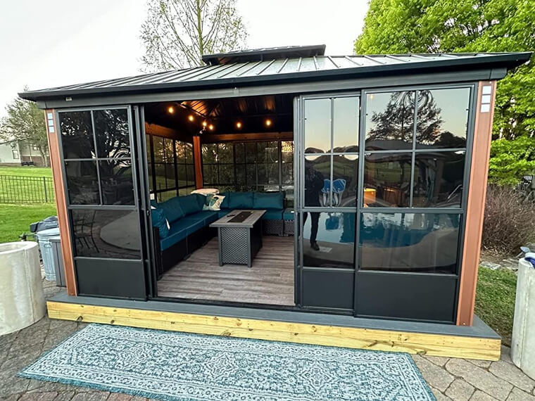 Heavy-Duty Aluminum Solarium Sunroom