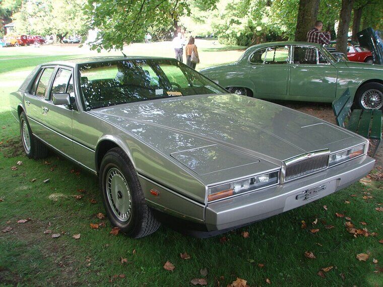 Aston Martin Lagonda