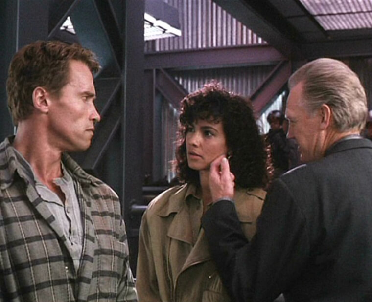 Schwarzenegger Showed His Human Side in Total Recall