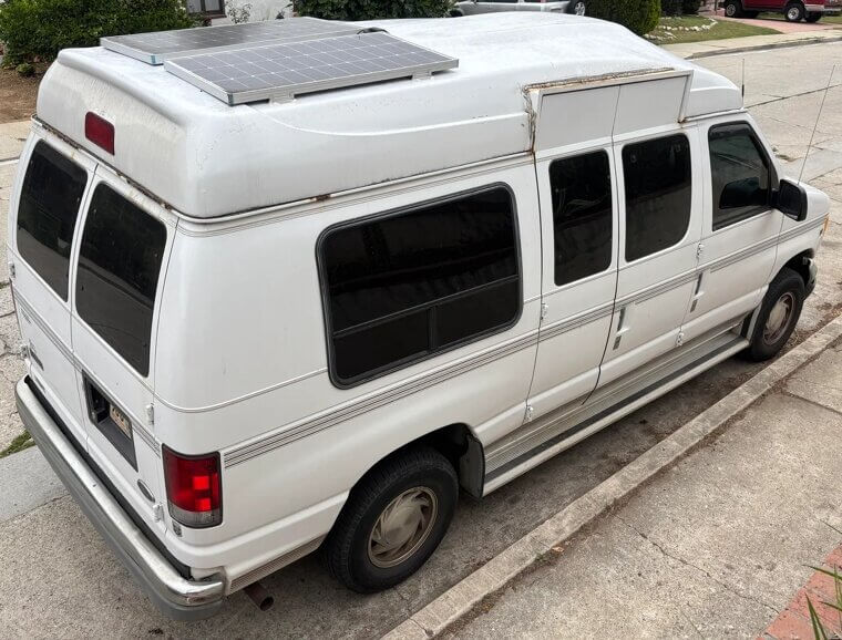 Ford Econoline Van