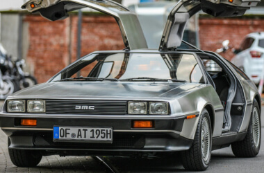 11 Vintage Cars That Are Too Expensive To Restore