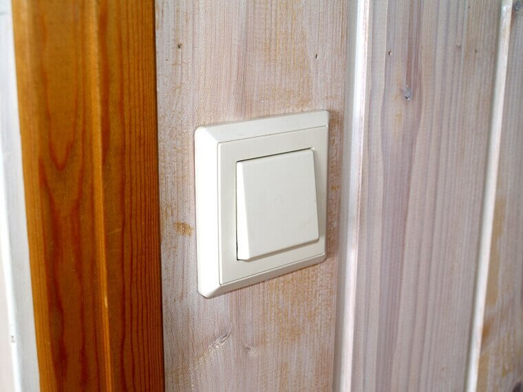 The Buzzing Light Switch