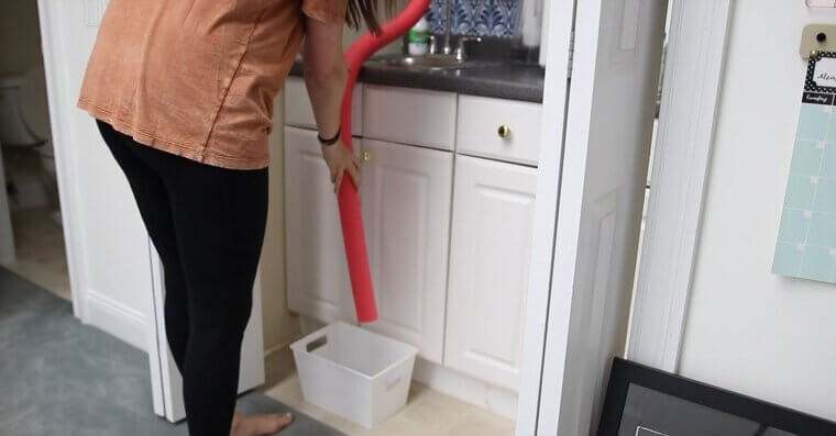 Pool Noodle Bucket Filling