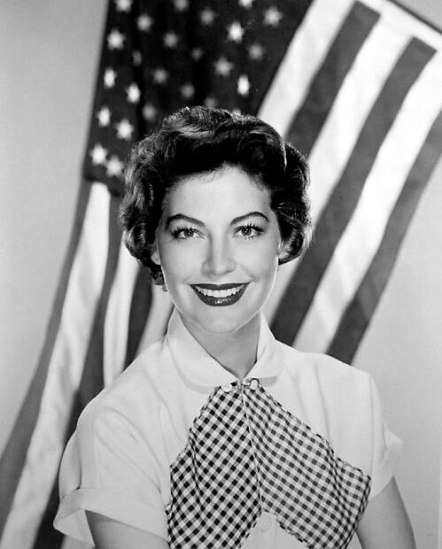 Ava Gardner: The World's Most Beautiful Animal