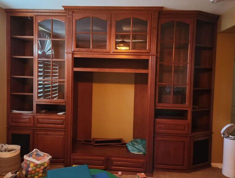 Entertainment Centers