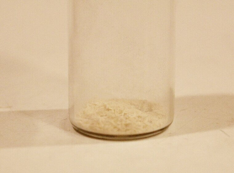 A chemist licked his finger to grab a piece of paper in the lab, unexpectedly tasting the newly synthesized sweet aspartame powder