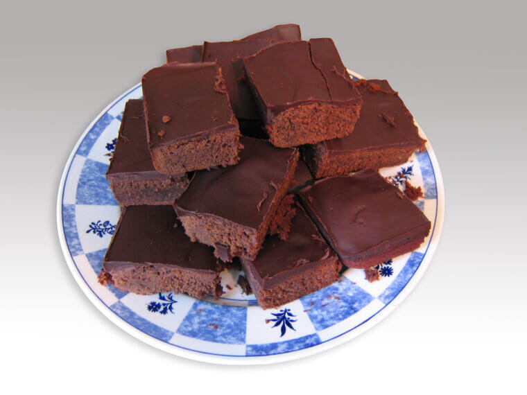 A Prominent Baker Completely Forgot to Add Baking Powder to Her Fluffy Chocolate Cake, Creating the Delightfully Dense Chocolate Fudge Brownie Instead