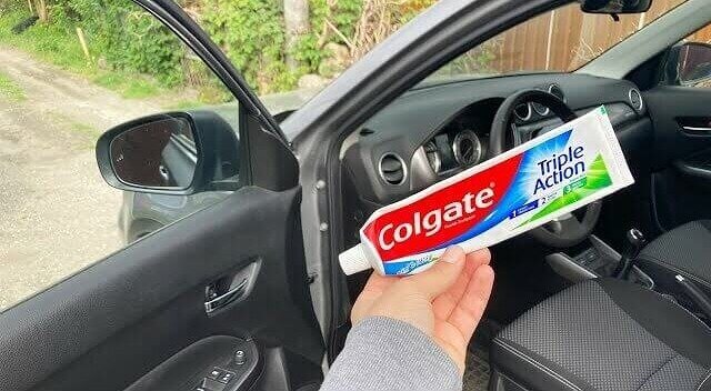 Cleaning Your Rear View Mirror With Toothpaste