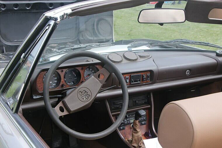 Cleaning the Dashboard With Silicone Protectants