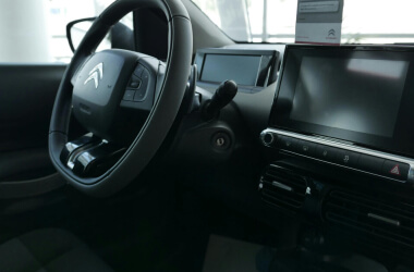 7 Useful Things You Didn't Know You Can Do With Your Car’s USB Port