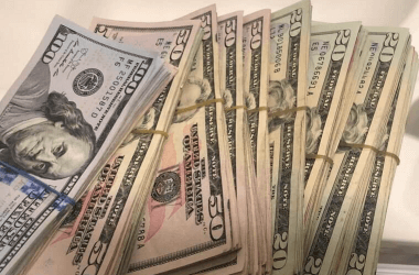 Why Smart Boomers Carry More Cash Than Any Other Generation